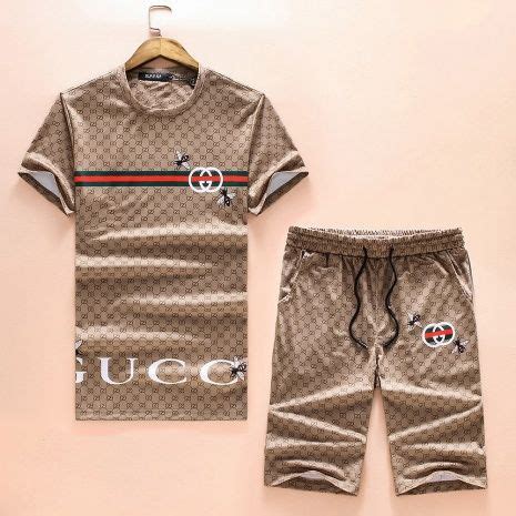 replica abbigliamento gucci|knock off gucci for men.